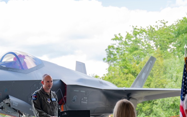 125th Operations Support Squadron Change of Command