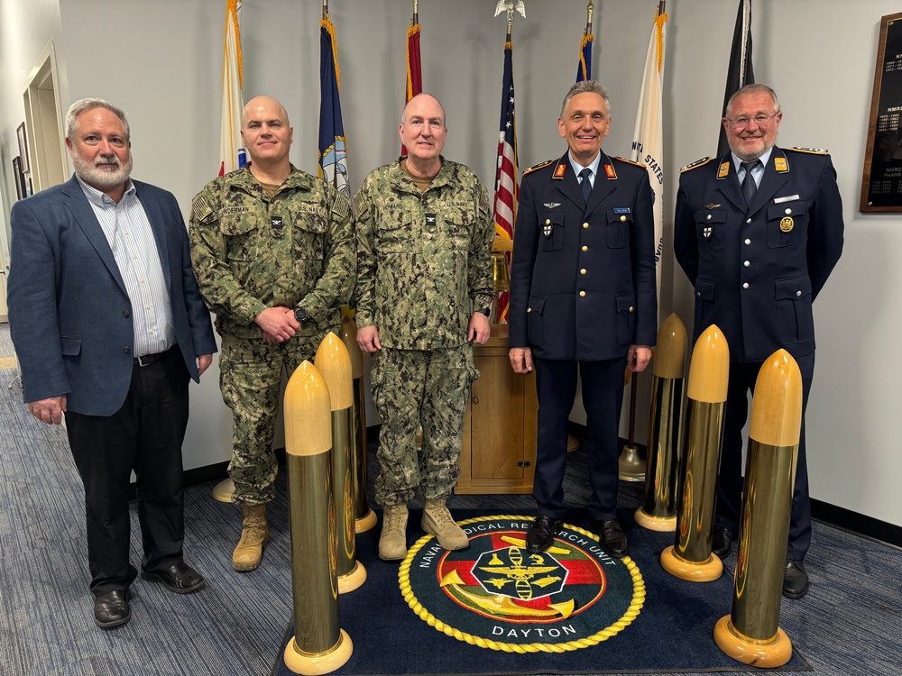 German Air Force surgeon general visits NAMRU Dayton, observes DRD “Kraken” demonstration