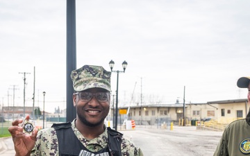 ASF Member Receives Coin From NSGL CO