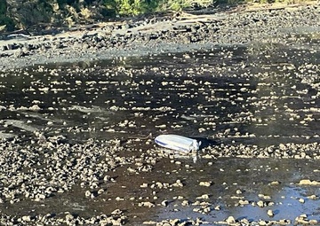Coast Guard suspends search for overdue boaters off Neah Bay, Washington