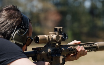 Royal Marines Compete in the Inter-Corps Infantry Team Trophy Match During the Marine Corps Marksmanship Championships