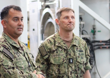 Rear Adm. Chris Cavanaugh Visits Undersea Rescue Command