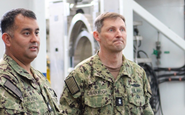 Rear Adm. Chris Cavanaugh Visits Undersea Rescue Command