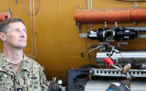 Rear Adm. Chris Cavanaugh Visits Undersea Rescue Command