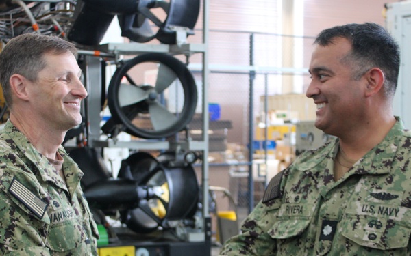 Rear Adm. Chris Cavanaugh Visits Undersea Rescue Command
