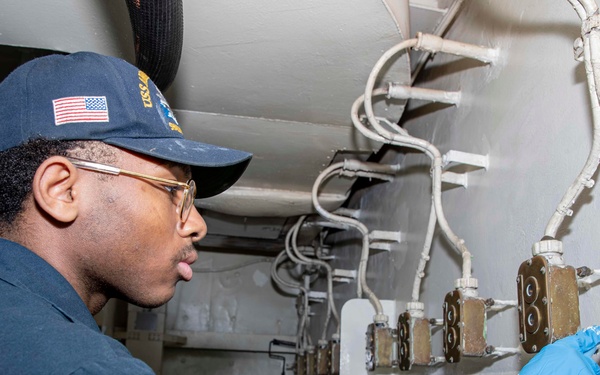 Abraham Lincoln conducts routine operations