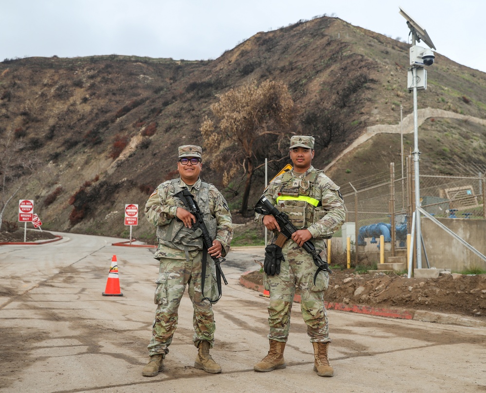 California Guardsmen Continue Efforts in Malibu After LA Fire