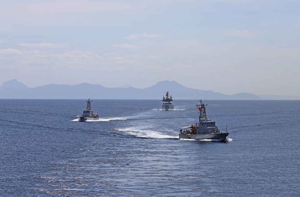 Tunisian Navy Steams Behind USS Mount Whitney