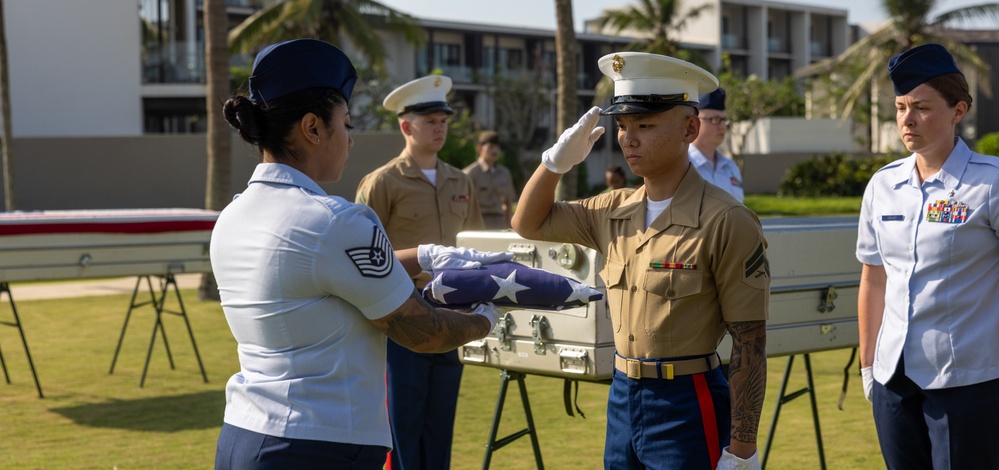 U.S. Ambassador Marc E. Knapper, VNOSMP and DPAA personnel conduct repatriation ceremony - 25-2VN