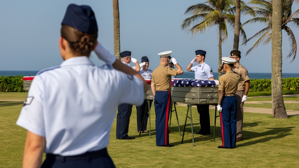 U.S. Ambassador Marc E. Knapper, VNOSMP and DPAA personnel conduct repatriation ceremony - 25-2VN