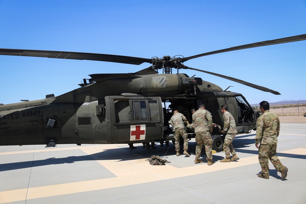 U.S. Soldiers conduct training on aerial medical evacuation