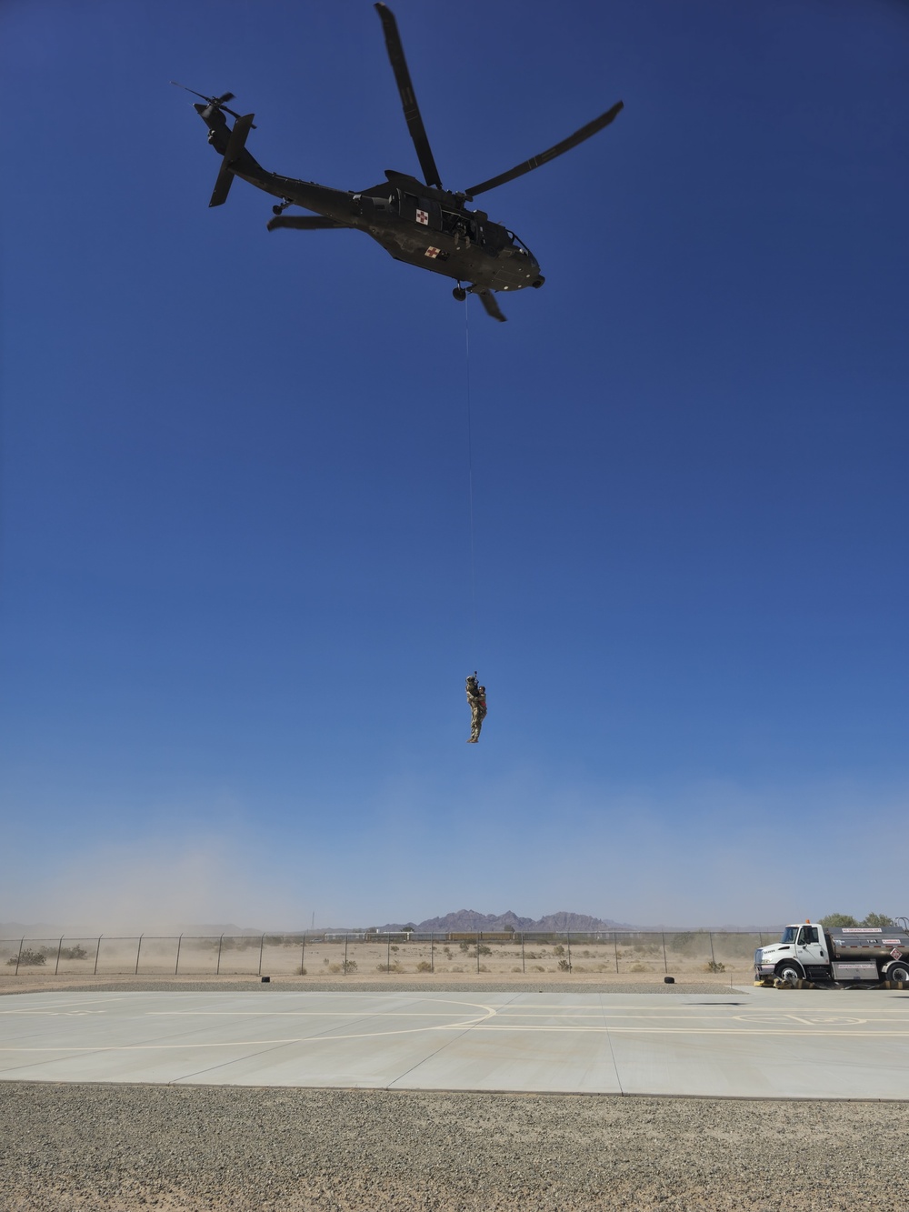 U.S. Soldiers conduct training on aerial medical evacuation