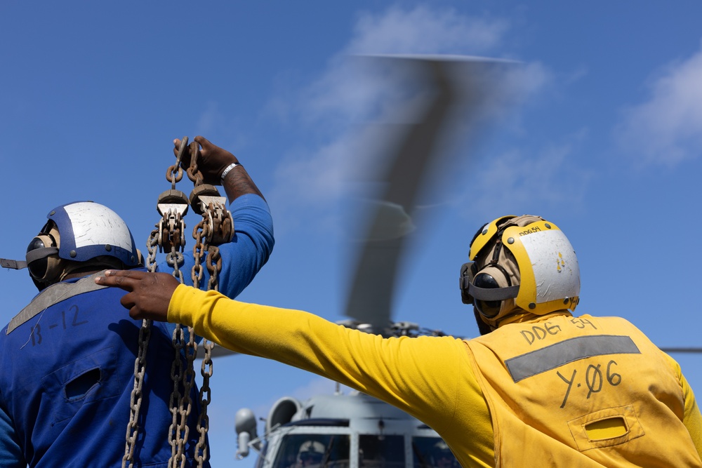 USS Curtis Wilbur (DDG 54) Conduct Flight Operations