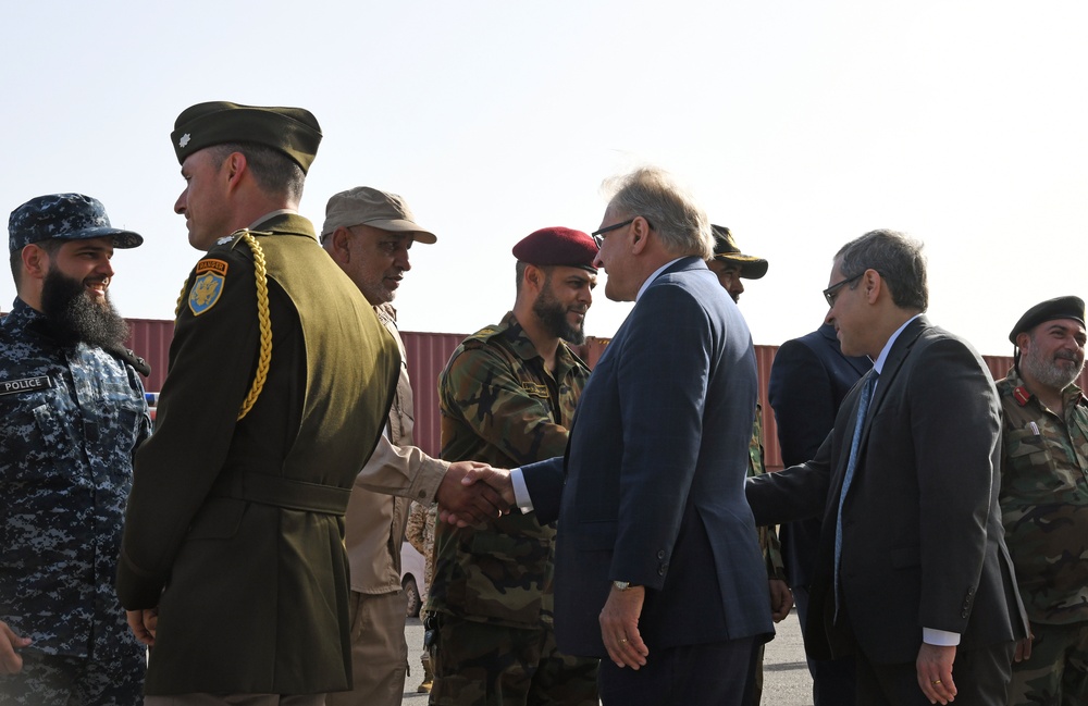 USS Mount Whitney Hosts Key Leadership Engagement between Sixth Fleet and Libya