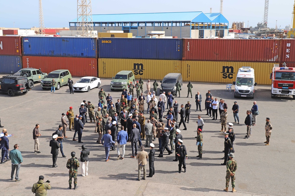 USS Mount Whitney Hosts Key Leadership Engagement between Sixth Fleet and Libya
