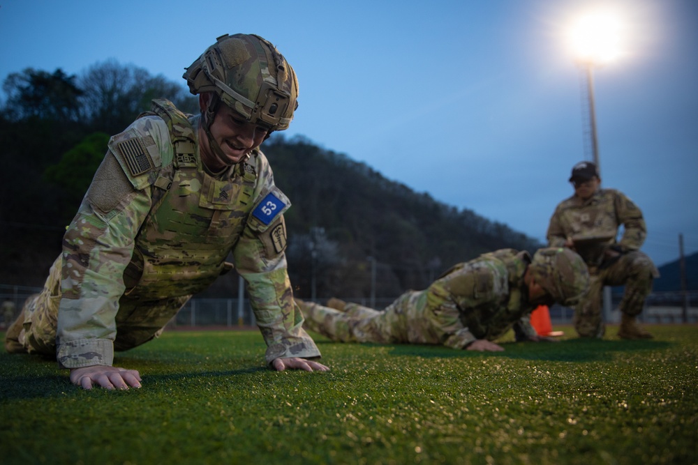 Soldiers Conduct A Physical Assessment To Get Their Expert Field Medical Badge