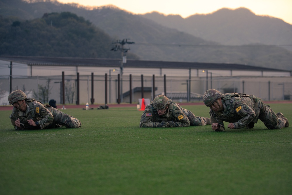 Soldiers Conduct A Physical Assessment To Get Their Expert Field Medical Badge