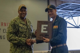 USS America Earns Fifth Consecutive Battle Effectiveness Award