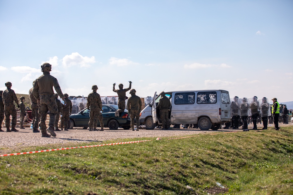 Multinational soldiers assigned to NATO-led KFOR mission conduct CRC training