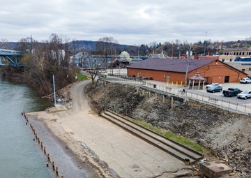 Pittsburgh District funds shoreline facilities modifications along Monongahela River