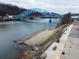 Pittsburgh District funds shoreline facilities modifications along Monongahela River