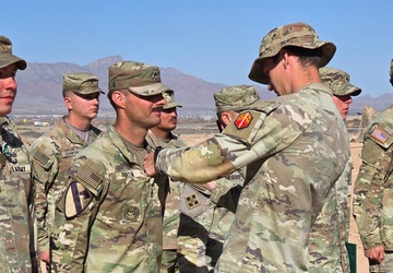 Soldiers hone skills by earning Perfect Edge during Expert Soldier Badge qualification