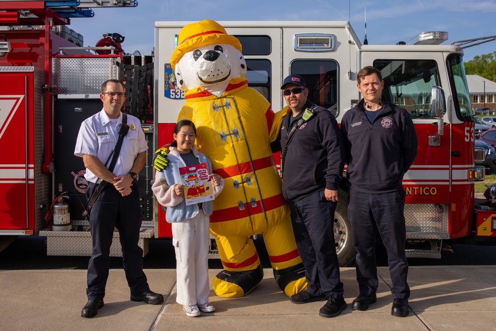 Quantico Fire Services Hosts Fire Truck Rides