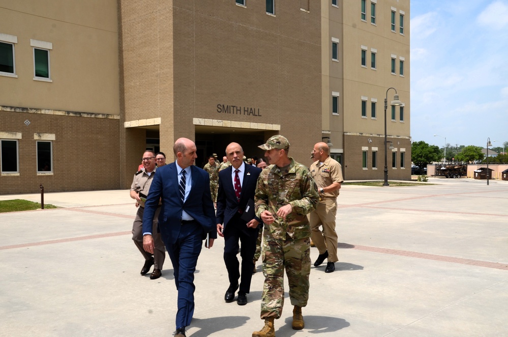 Acting Assistant Secretary of Defense for Health Affairs visits METC
