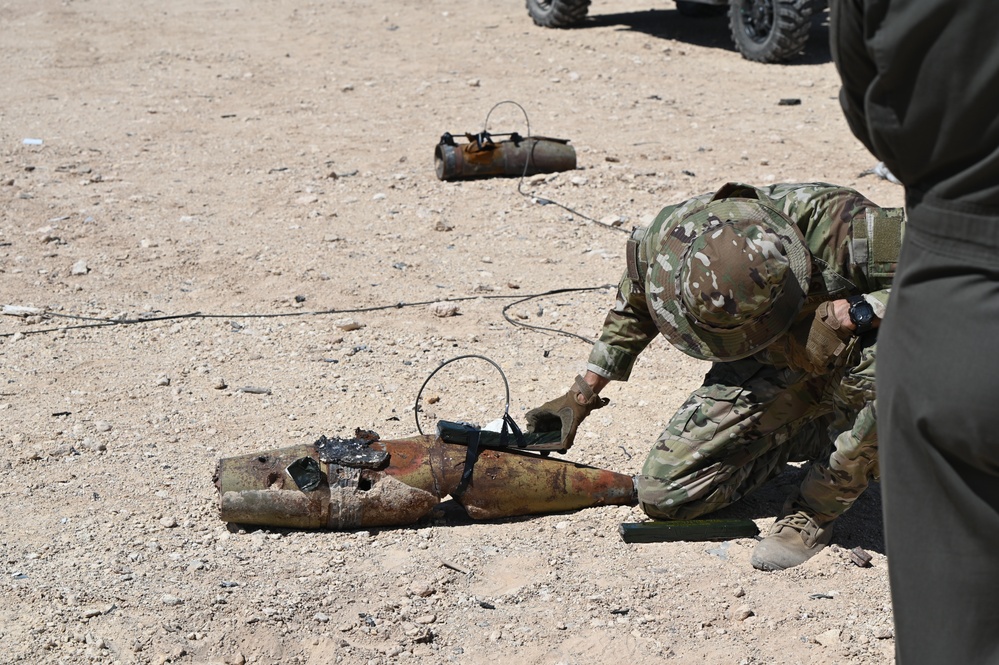 926th Security Forces Squadron and 926th Explosive Ordnance Launches Readiness Exercise to Sharpen Combat Capabilities and Rapid Response