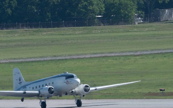 "Ready 4 Duty” arrives at Maxwell AFB to kick off WWII Allied victory 80th Anniversary tour