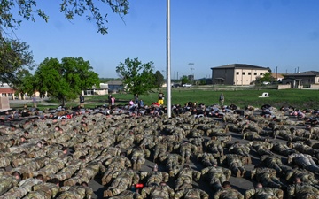 Memorial Push-ups at Special Warfare Annual Schroeder Memorial Ruck