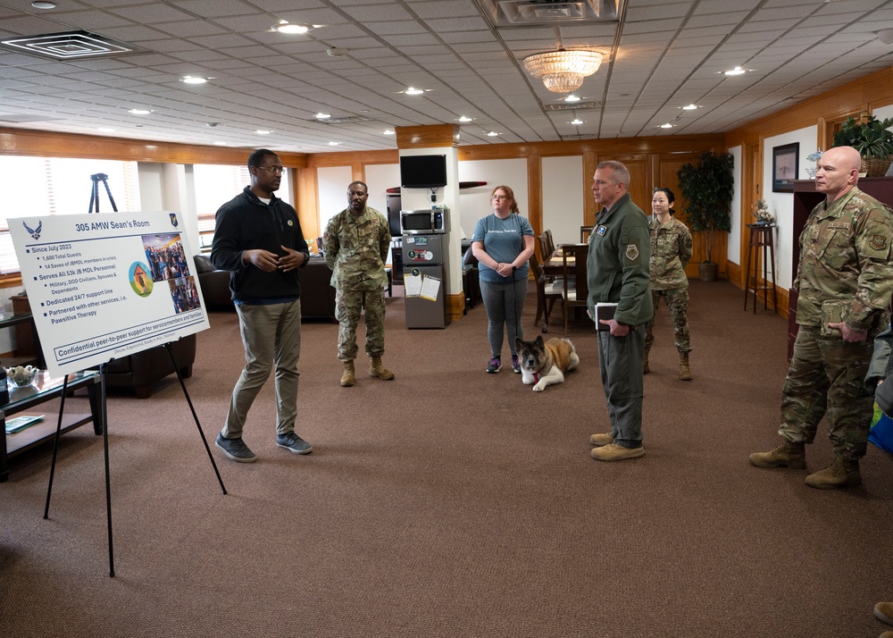 ‘Can Do’ Wing hosts 18th Air Force command team