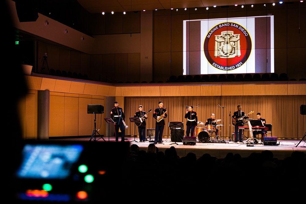 Marine Band San Diego’s Jazz Combo Performs at V. Sue Cleveland HS