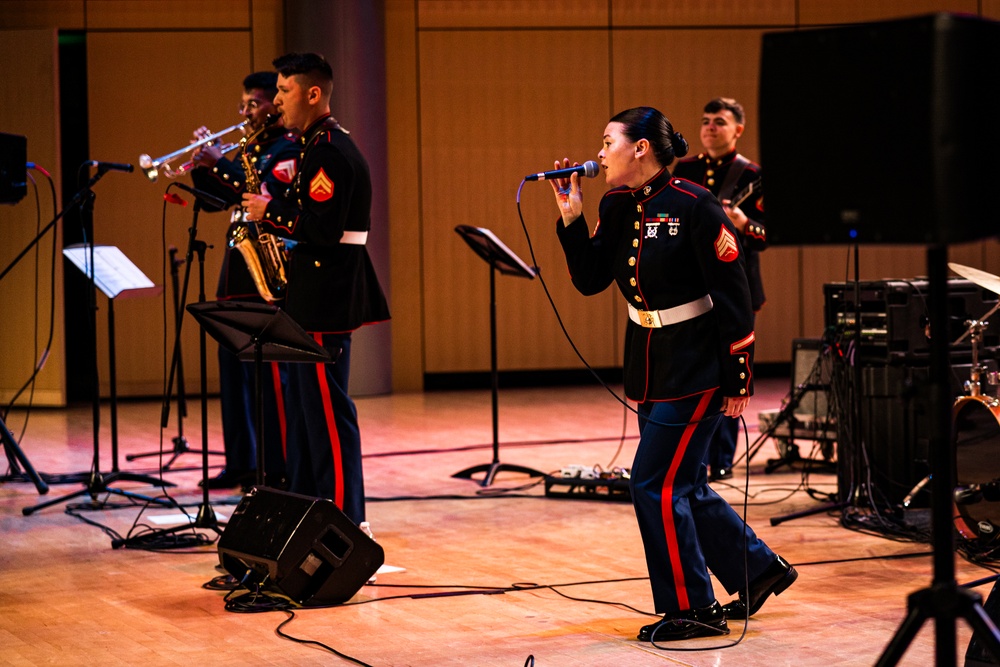 Marine Band San Diego’s Jazz Combo Performs at V. Sue Cleveland HS