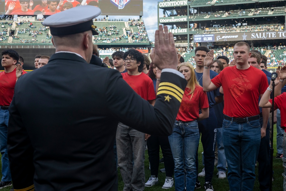 Seattle Mariners Salute to Armed Forces Night 2025