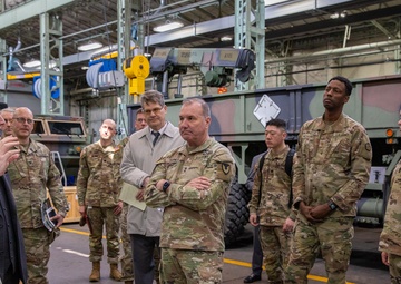 The U.S. Army Materiel Support Command – Korea welcomed Maj. Gen. James D. Turinetti, commanding general of the U.S. Army Communications-Electronics Command and Command Sgt. Maj. Jay A. High on Apr. 15.