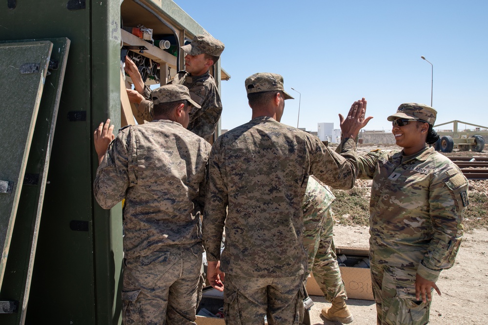 903rd Preventive Medicine collects air samples in Tunisia