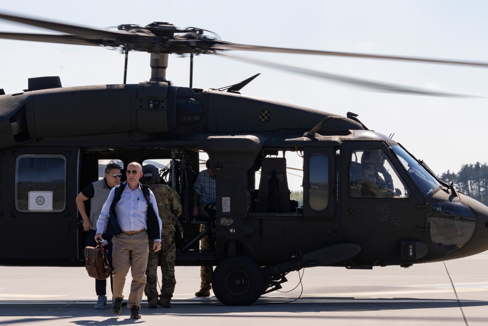 Congressional Delegation and U.S. Army Leaders Strengthen Readiness at APS Site in Poland