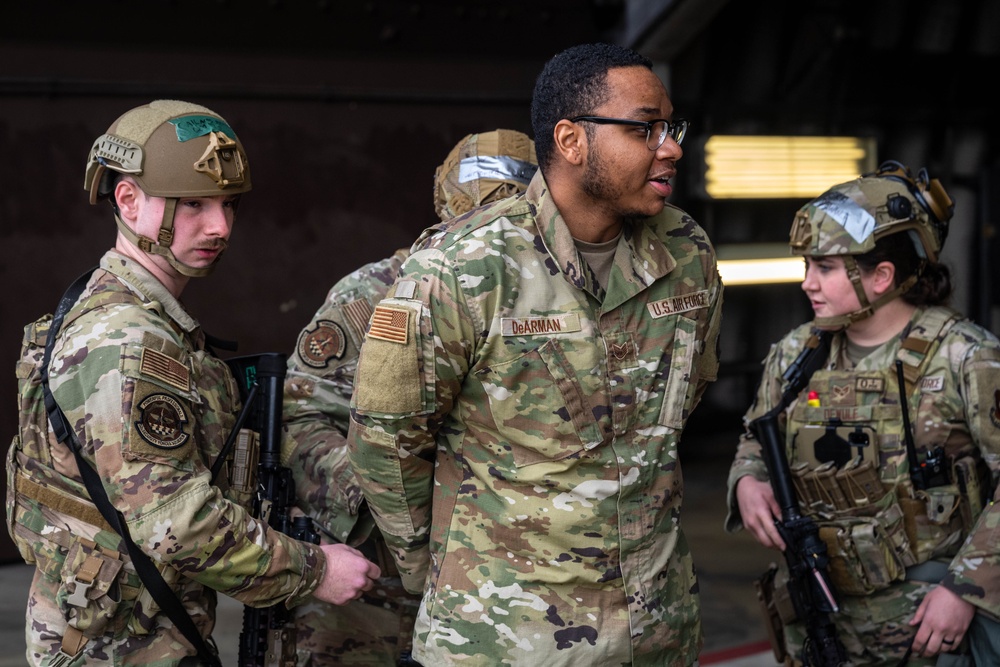 Ready for anything: Insider Threat Neutralized