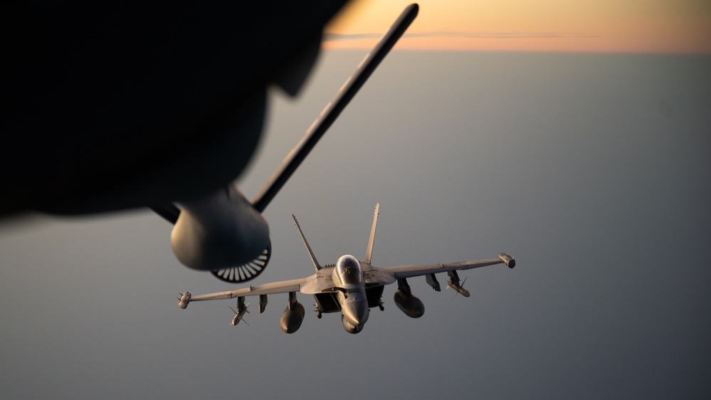 U.S. EA-18 Growlers conduct operations in the Red Sea