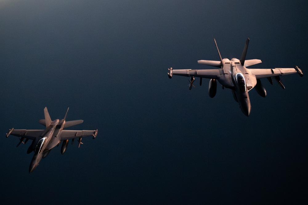 U.S. EA-18 Growlers conduct operations in the Red Sea