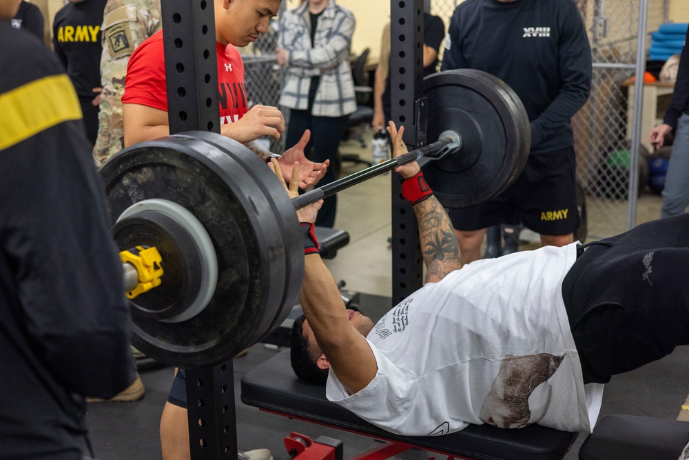 HHBN XVIII ABN CORPS 1000/600 Pound Club