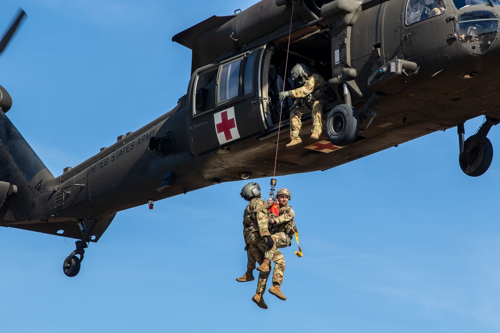 56th SBCT medics exercise air MEDEVAC hoist