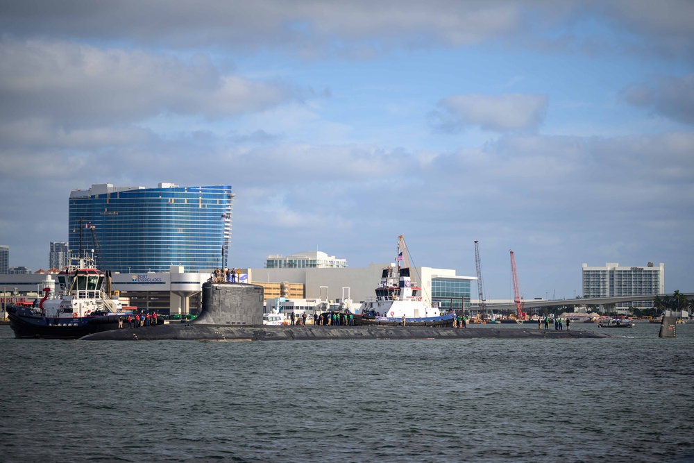 U.S. Navy Ships Arrive for FWFL 2025