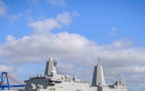 U.S. Navy Ships Arrive for FWFL 2025