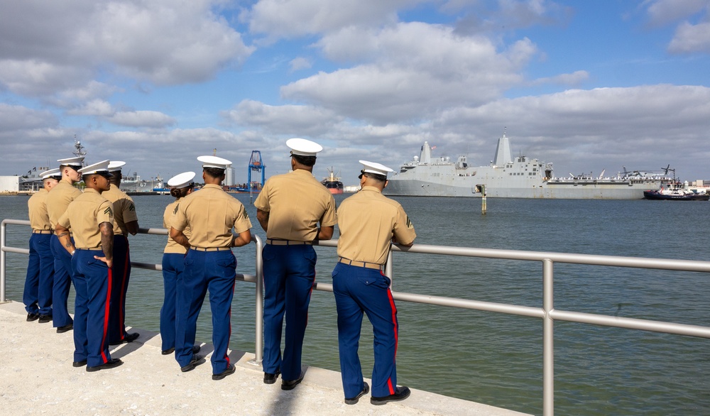 Ships Arrive for Fleet Week Fort Lauderdale