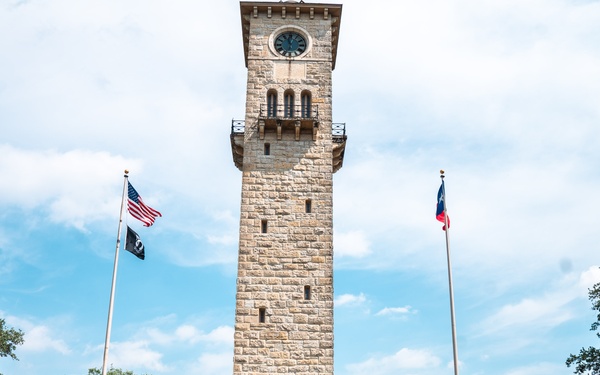 U.S. Army North hosts a Warrant Officer mentor class