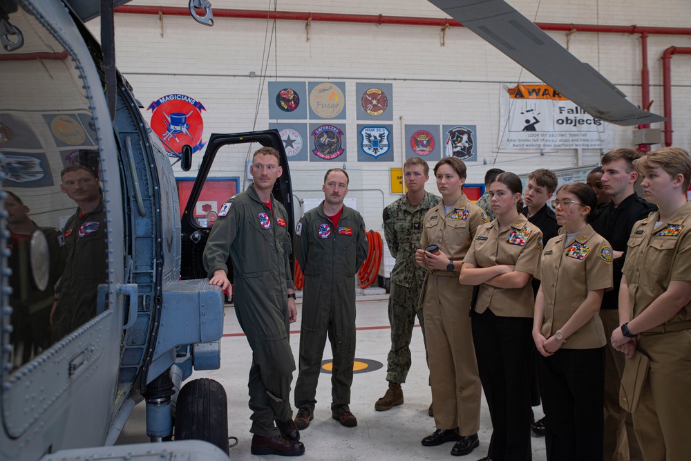 Grove City High JROTC Visits Naval Air Forces Pacific