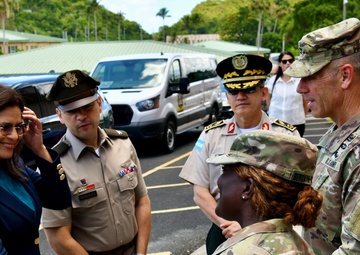 Honduran Minister of Defense Visits Fort Buchanan