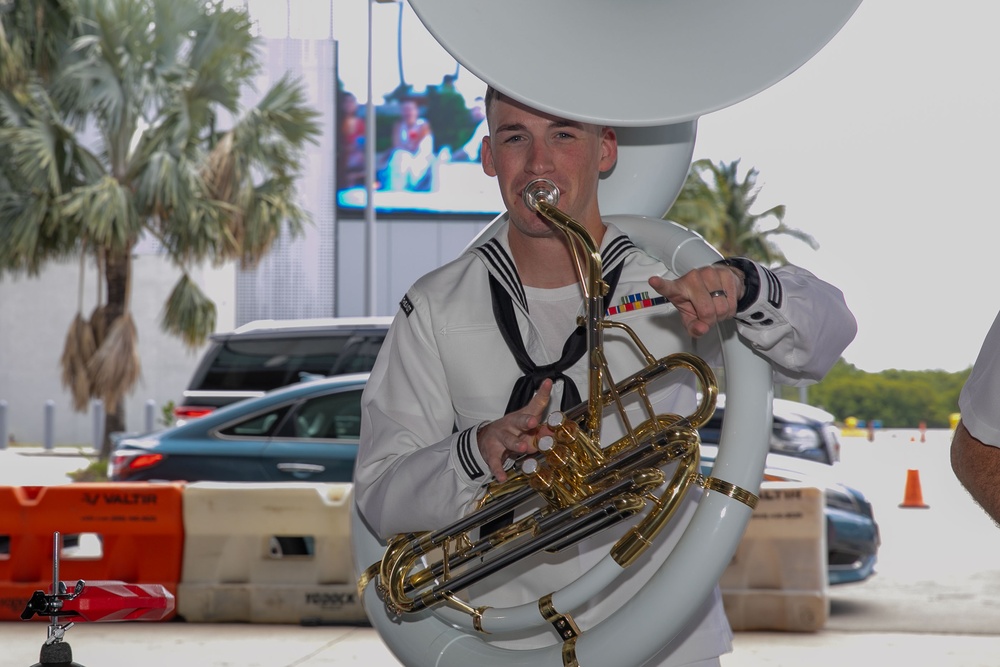USO Carnivale FWFL 2025